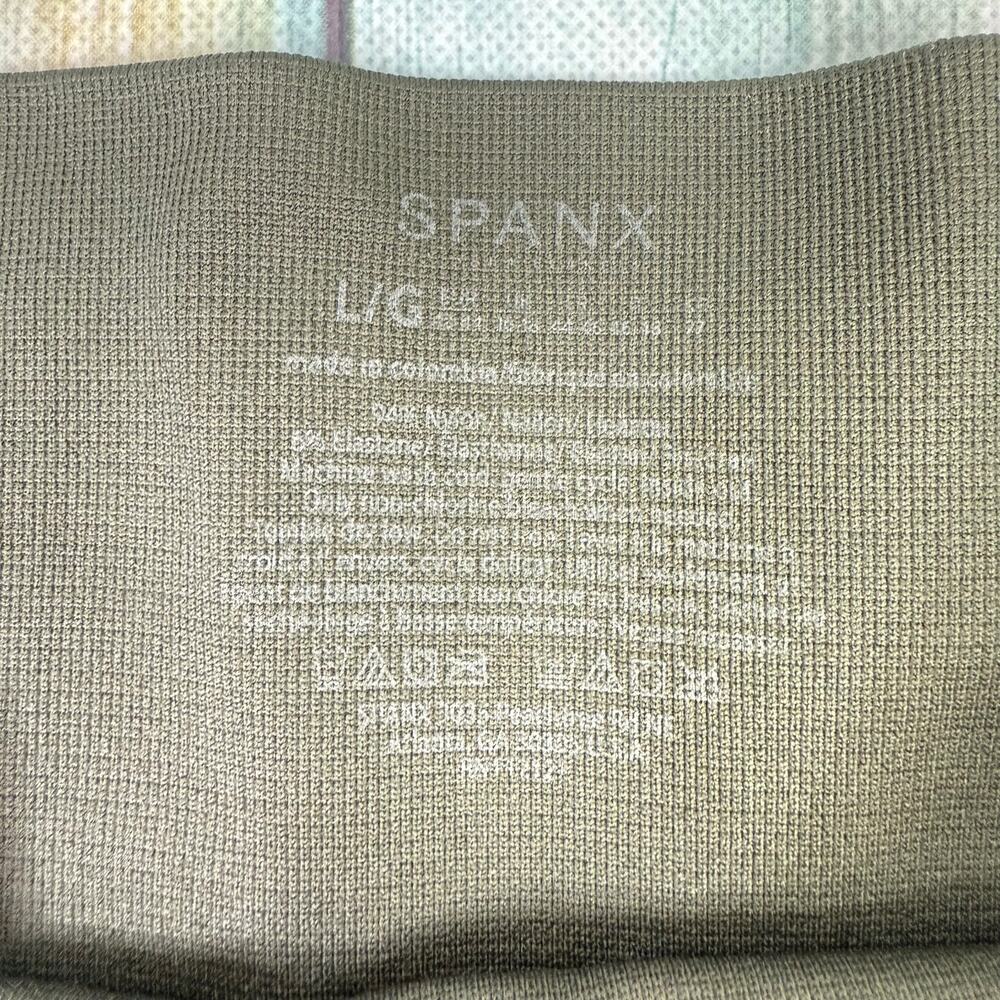 SPANX Seamless Leggings Green Camo Large Look At Me Now High Waisted Pants - Picture 3 of 4